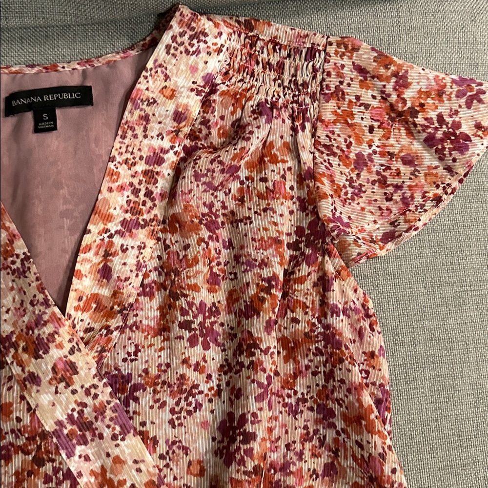 Banana Republic Floral Wrap Blouse - Pink and Red - Picture 3 of 13